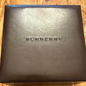 Burberry watch box